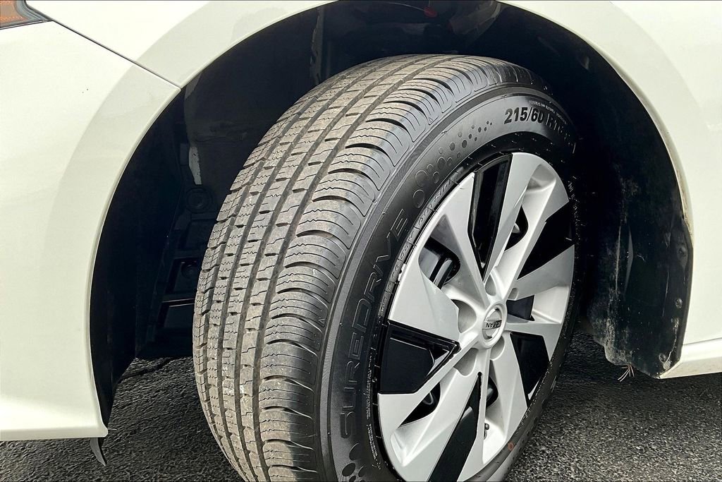 Used 2022 Nissan Altima 2.5 S image 36