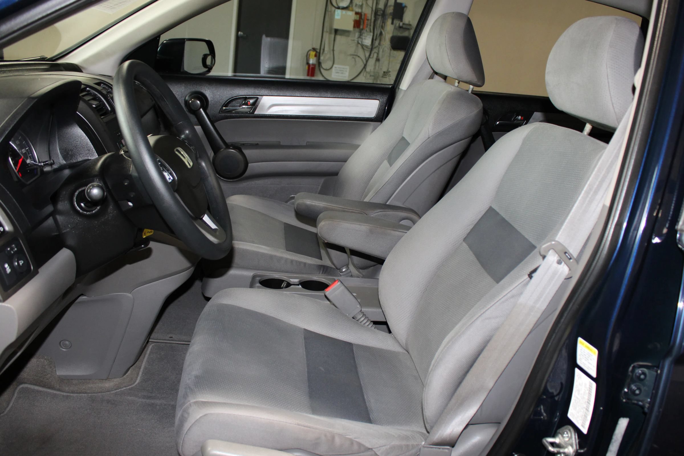 Used 2011 Honda CR-V EX image 18