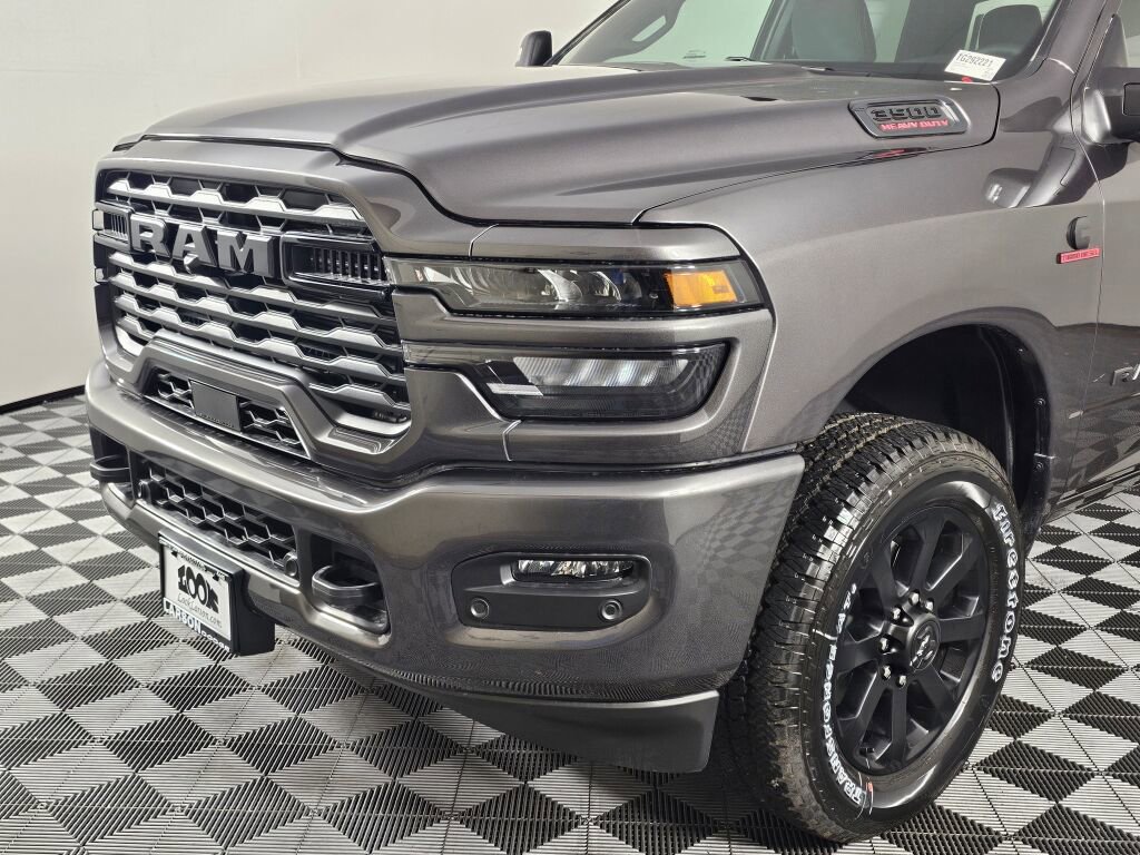 New 2026 RAM 3500 Big Horn AWD/4WD image 11