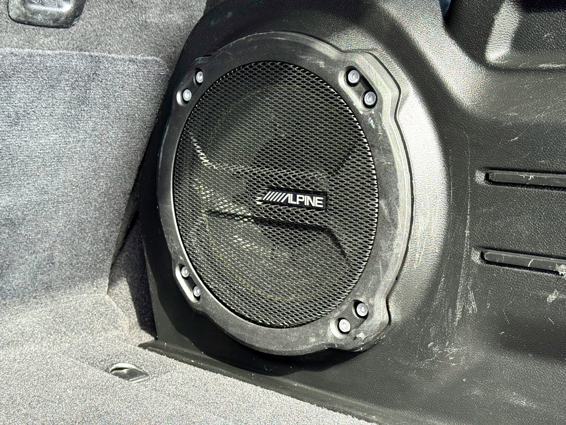 Used 2018 Jeep Wrangler Unlimited Rubicon image 9