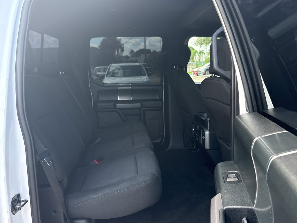 Used 2018 Ford F150 XLT w/ Equipment Group 302A Luxury AWD/4WD image 27