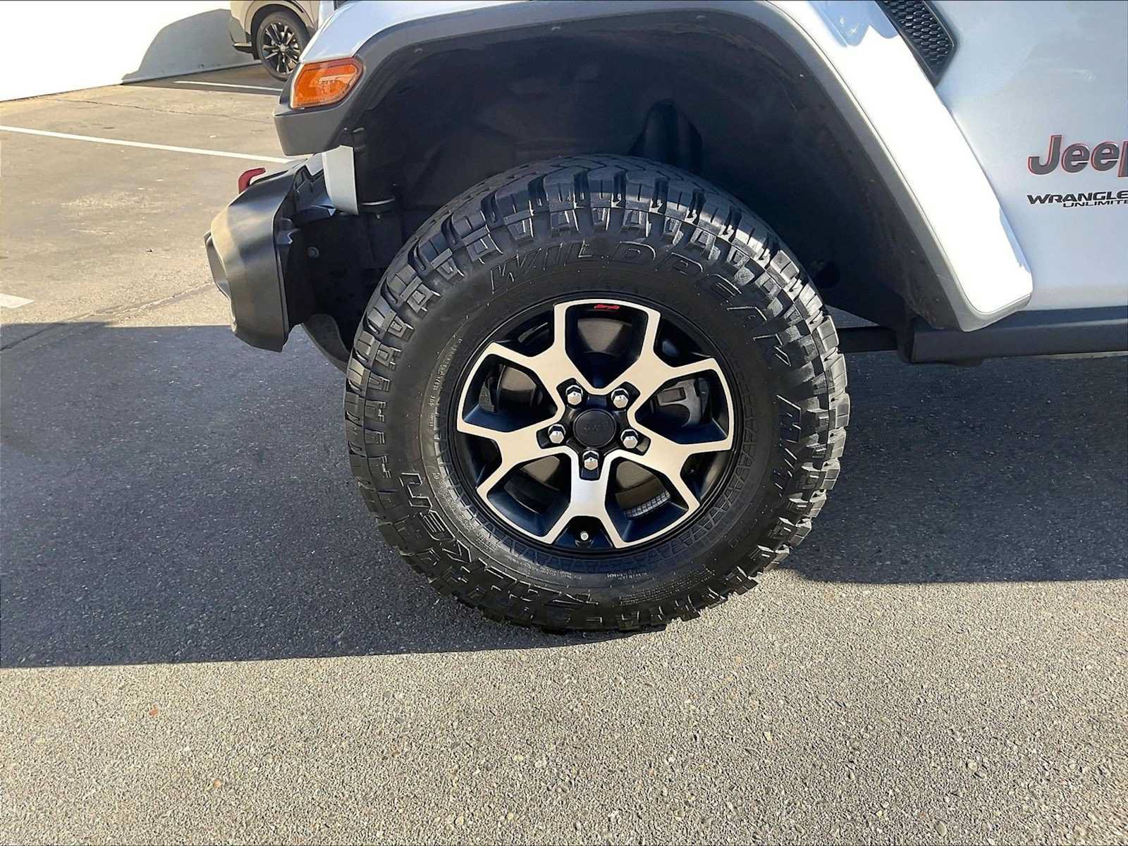 Used 2020 Jeep Wrangler Unlimited Rubicon AWD/4WD image 11