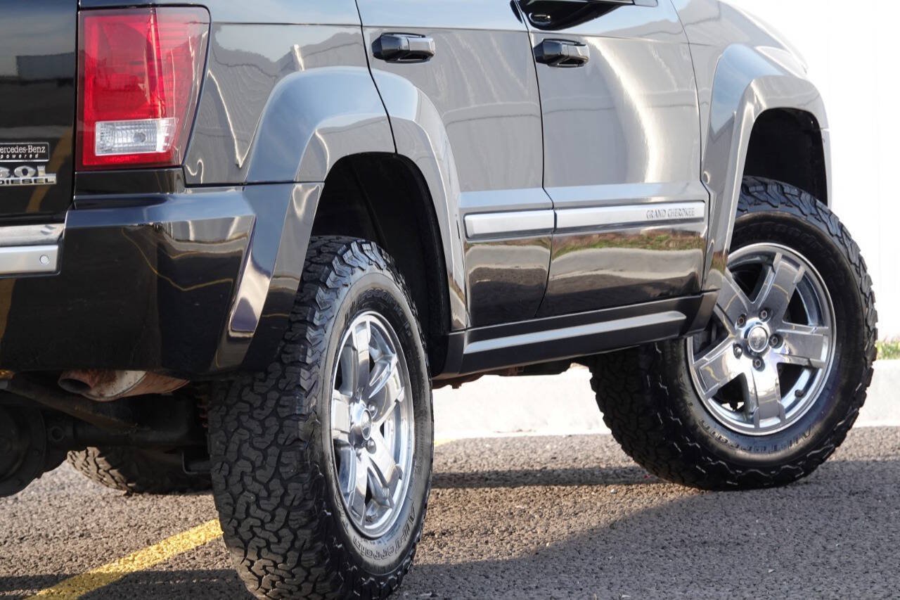 Used 2007 Jeep Grand Cherokee Overland AWD/4WD image 25