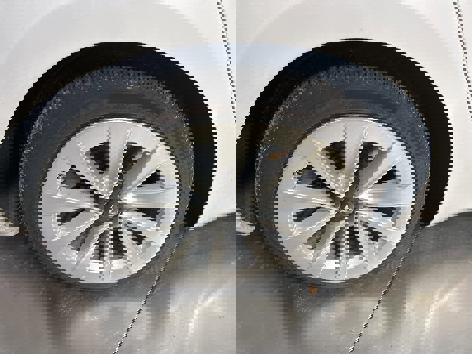 Used 2022 Tesla Model 3 Long Range image 7