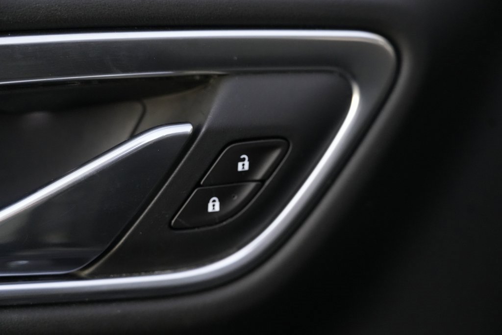 Used 2021 GMC Yukon XL SLT w/ SLT Luxury Plus Package image 29