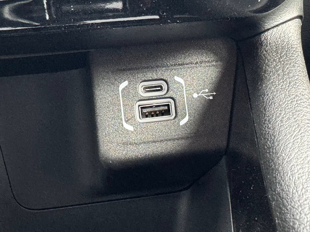 New 2026 Jeep Compass Latitude AWD/4WD image 23