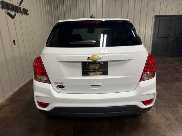 Used 2020 Chevrolet Trax LS w/ Tint and Cruise Package FWD image 8
