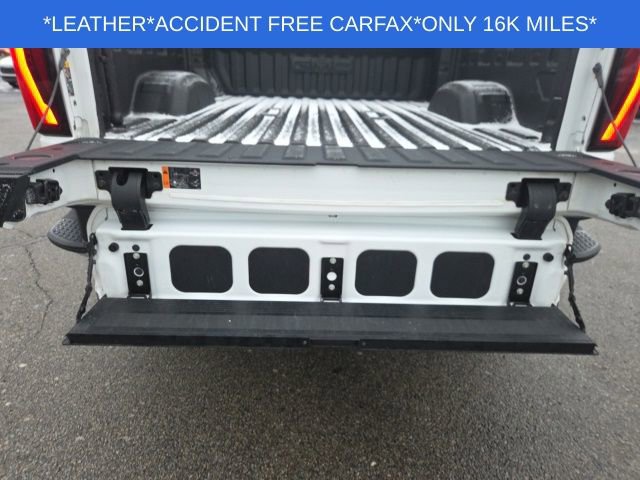 Used 2024 GMC Sierra 3500 SLT image 33