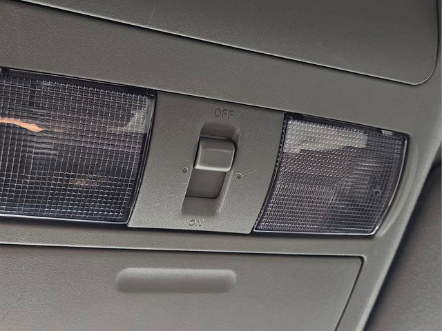 Used 2014 Nissan Frontier Desert Runner image 27