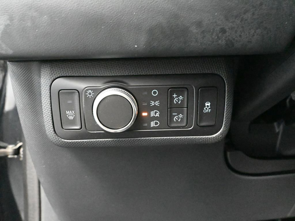 Used 2021 Ford Mustang Mach-E Select image 31