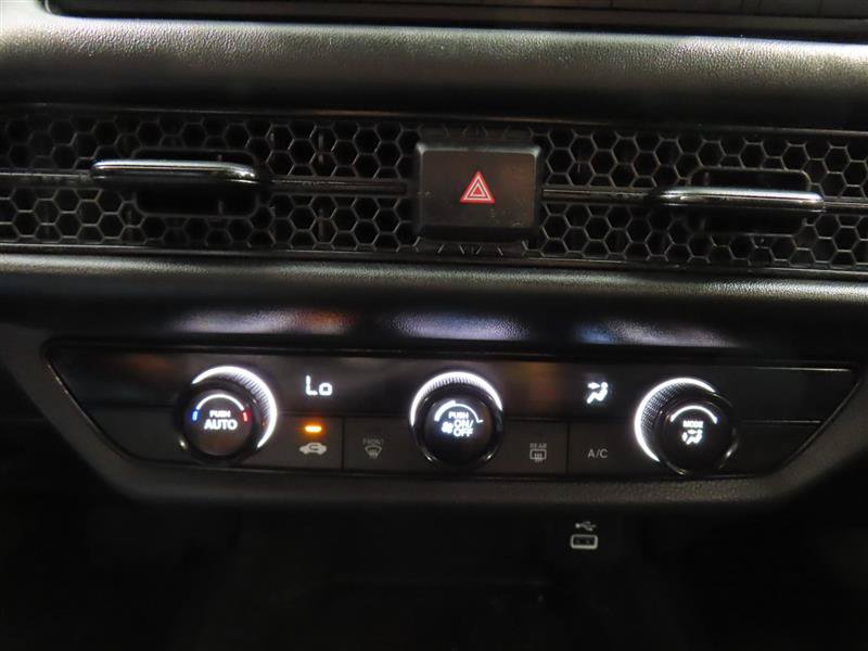 Used 2025 Honda HR-V LX image 25