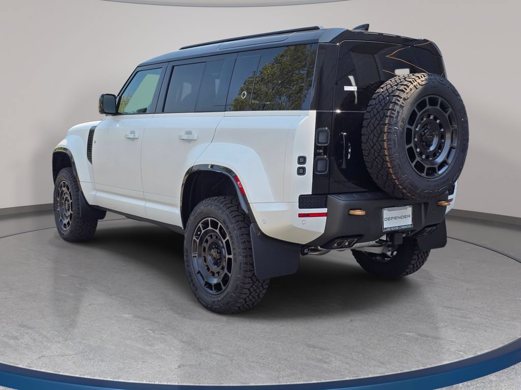 New 2026 Land Rover Defender 110 OCTA AWD/4WD image 7