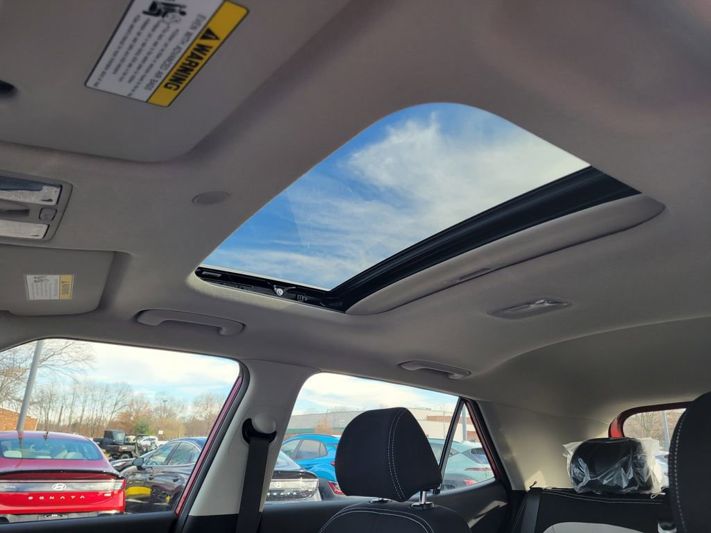 New 2026 Hyundai Venue SEL image 27