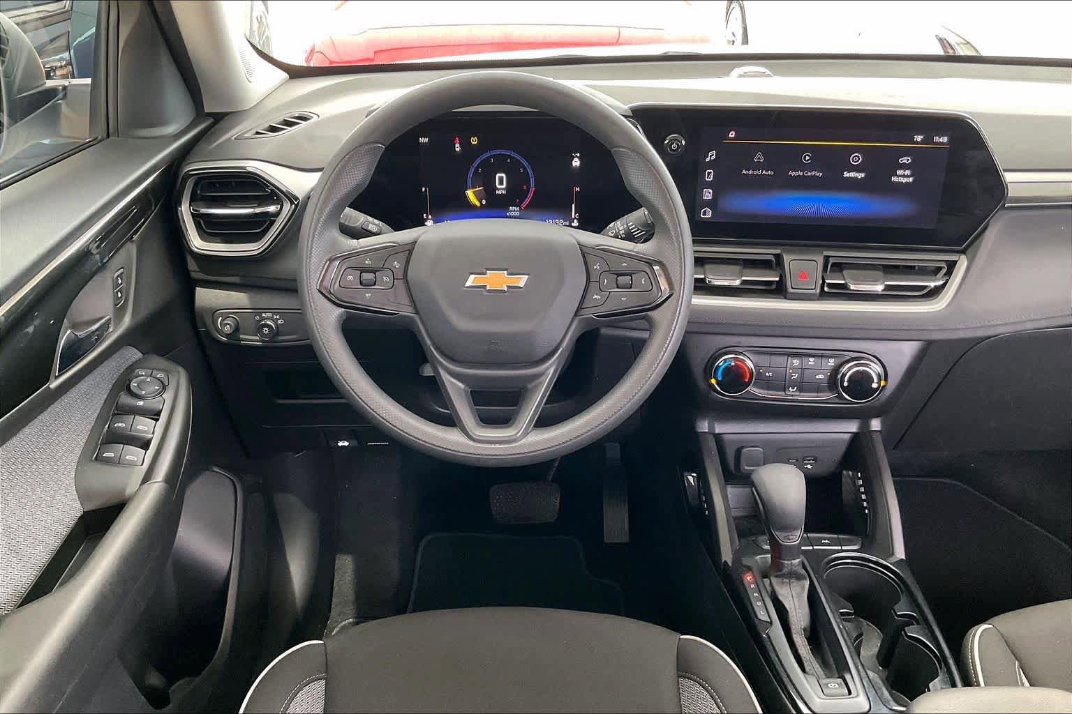 Certified 2025 Chevrolet TrailBlazer LS w/ LS Convenience Package FWD image 7