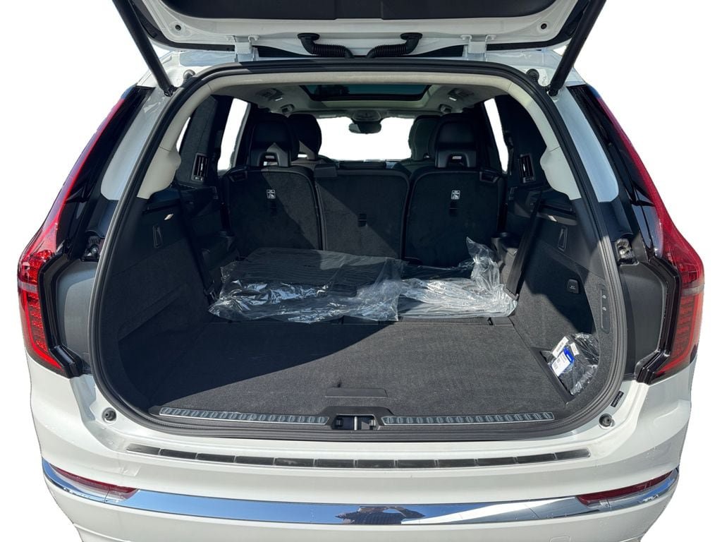 New 2026 Volvo XC90 B6 Ultra w/ Lounge Package AWD/4WD image 6