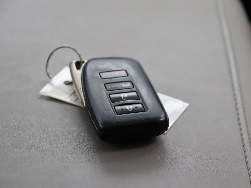 Used 2019 Lexus RX 350 FWD w/ Premium Package image 20