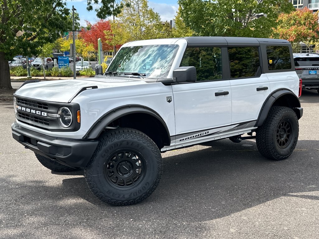New 2026 Ford Bronco Big Bend AWD/4WD image 1