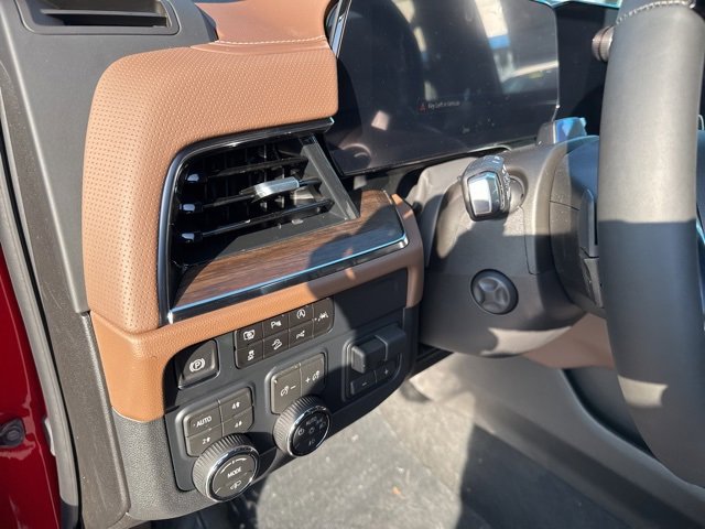 New 2026 Chevrolet Suburban High Country image 19