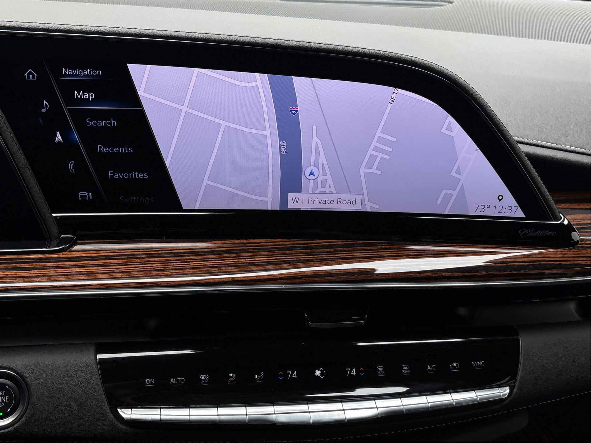 Certified 2024 Cadillac Escalade ESV Premium Luxury image 26