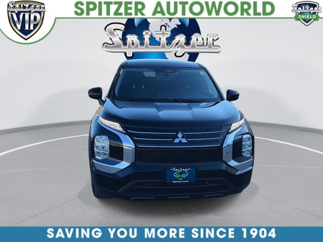 Used 2024 Mitsubishi Outlander ES AWD/4WD image 3