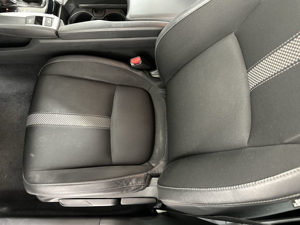 Used 2020 Honda Civic Sport image 21