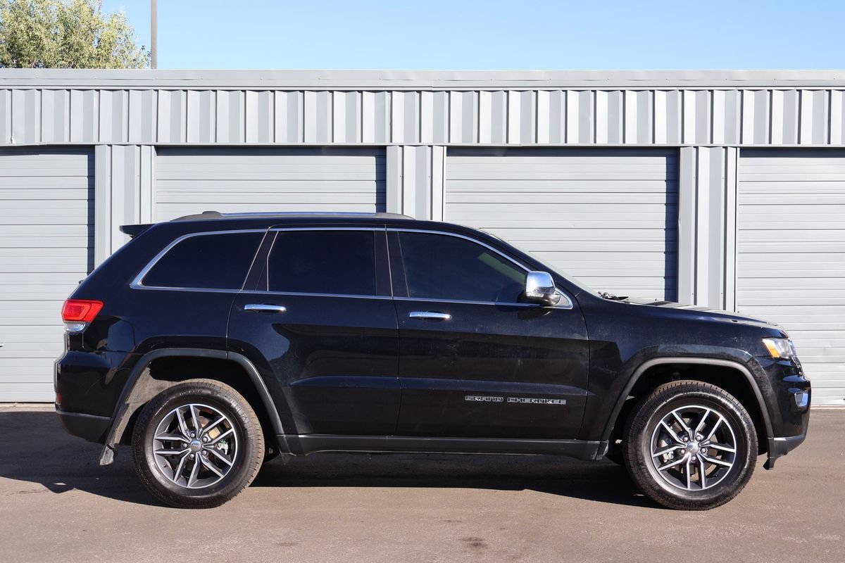 Used 2018 Jeep Grand Cherokee Limited AWD/4WD image 7