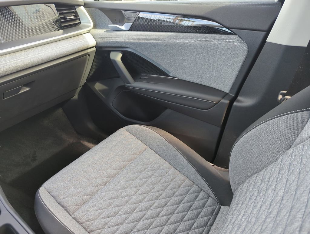 New 2026 Volkswagen Tiguan S image 25