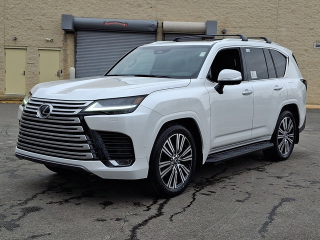 New 2026 Lexus LX 700h Luxury image 2