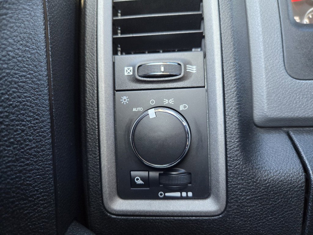 Used 2016 RAM 1500 Tradesman w/ Popular Equipment Group image 14