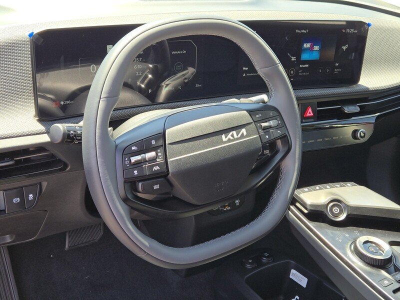 New 2025 Kia EV6 Wind AWD/4WD image 10