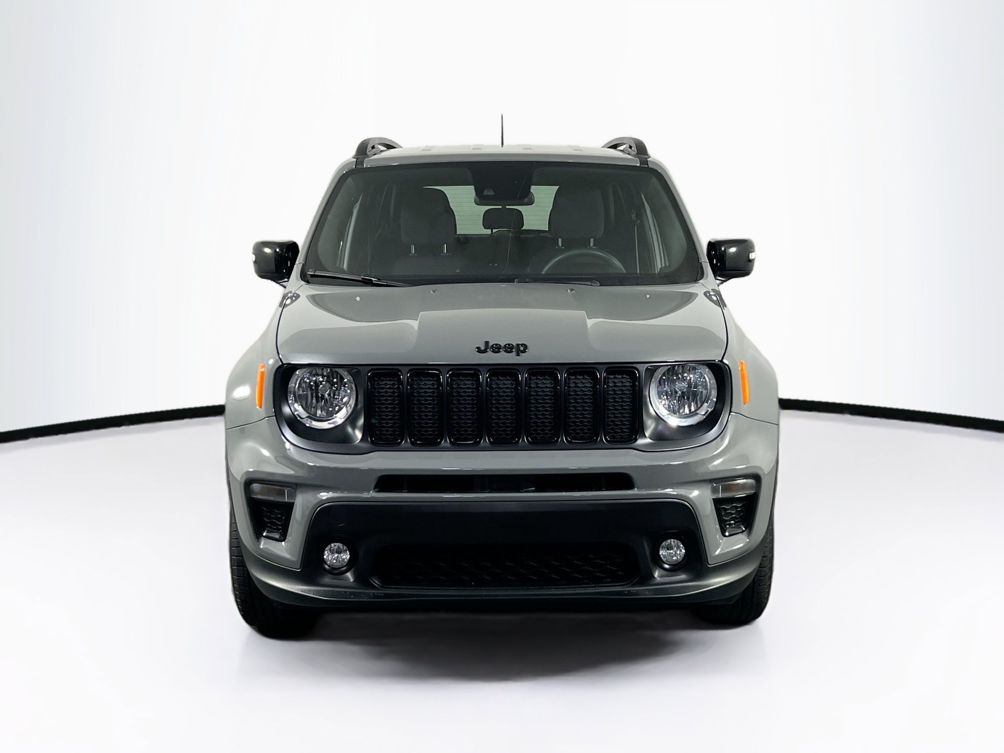 Used 2022 Jeep Renegade Altitude AWD/4WD image 2