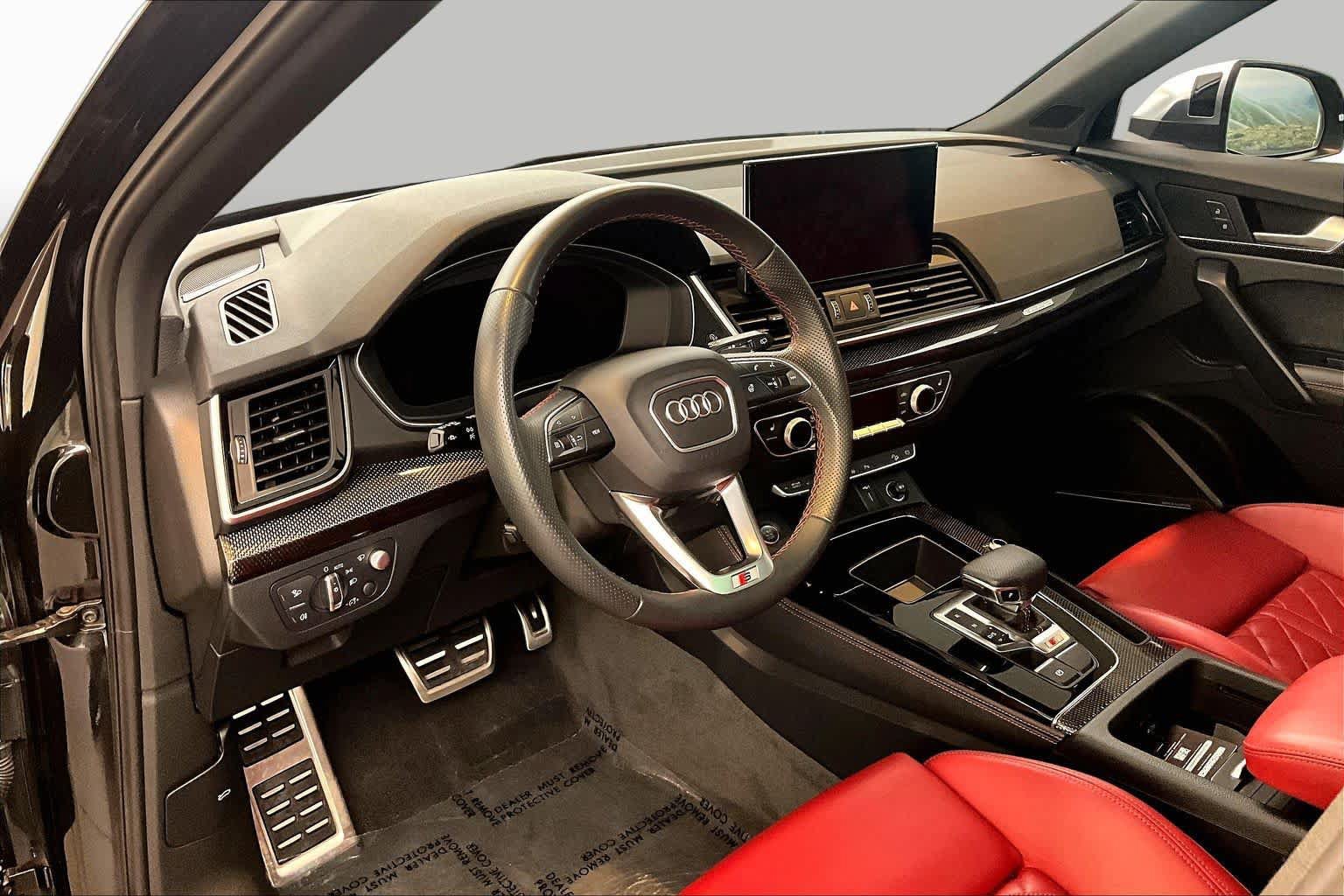 Certified 2024 Audi SQ5 Prestige w/ Prestige Package AWD/4WD image 17