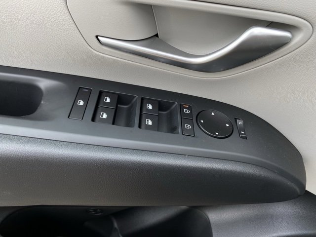 New 2025 Hyundai Tucson SEL image 18