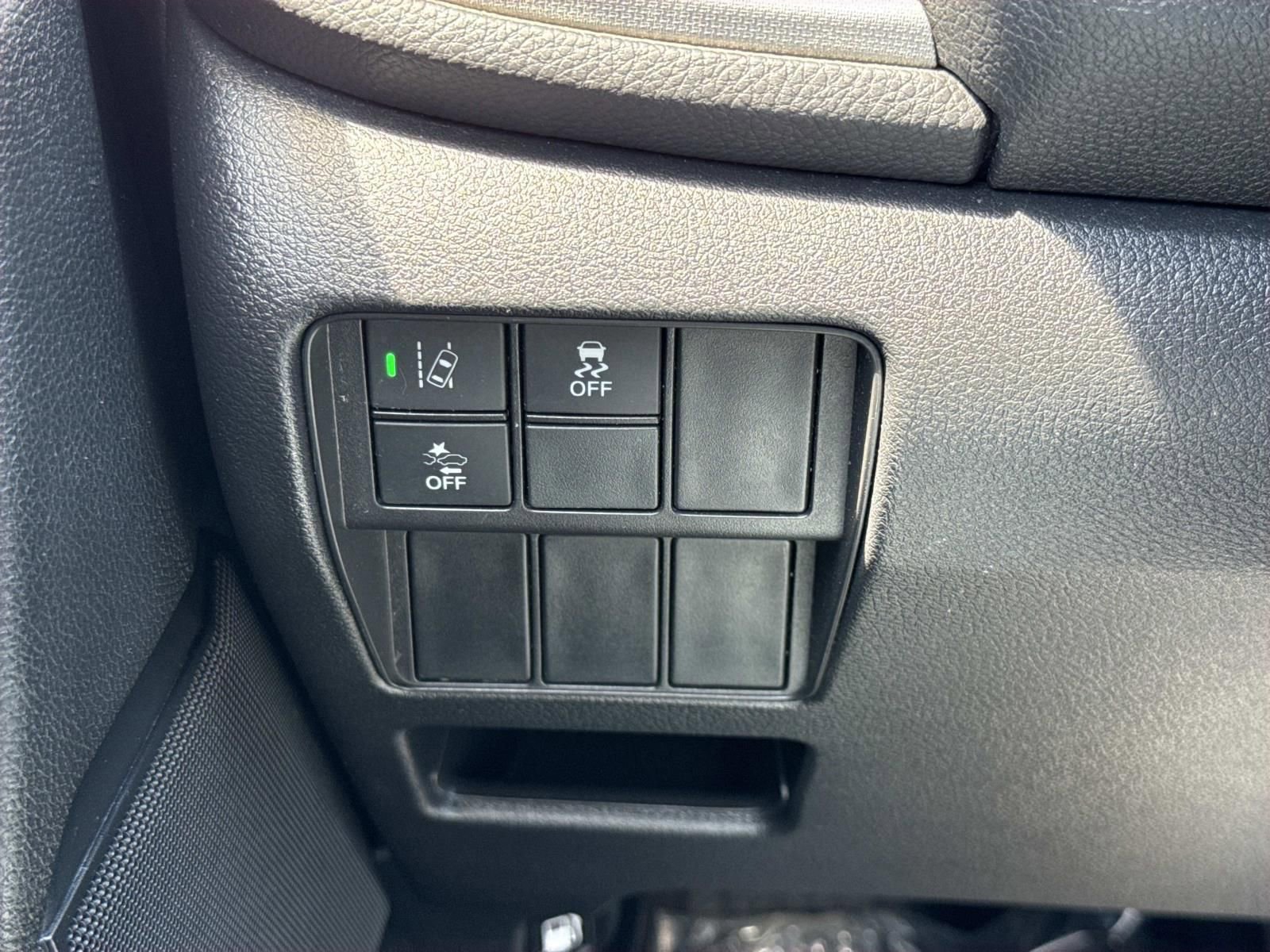 Used 2021 Honda CR-V LX image 19