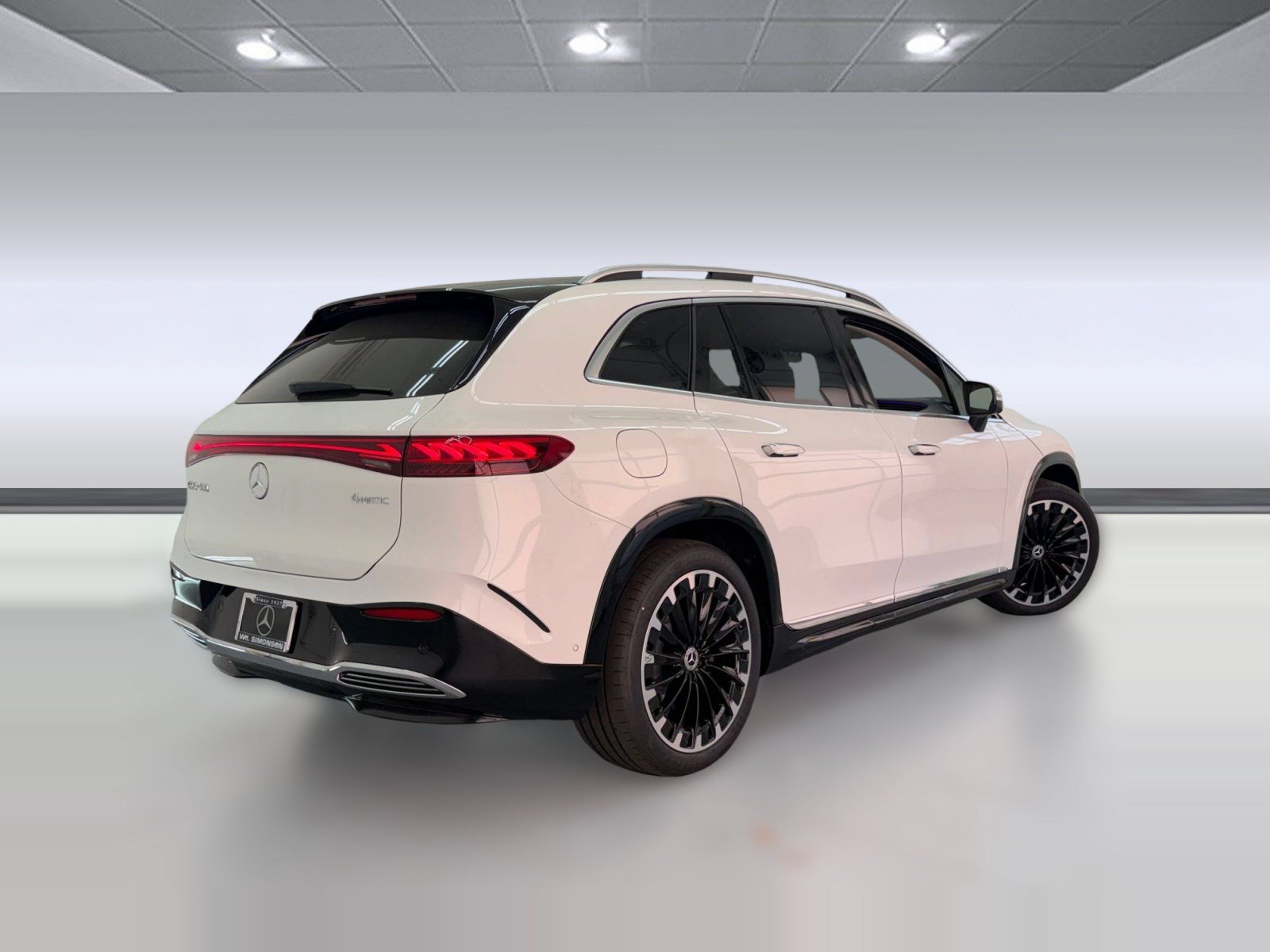 New 2027 Mercedes-Benz EQS 400 4MATIC SUV image 8