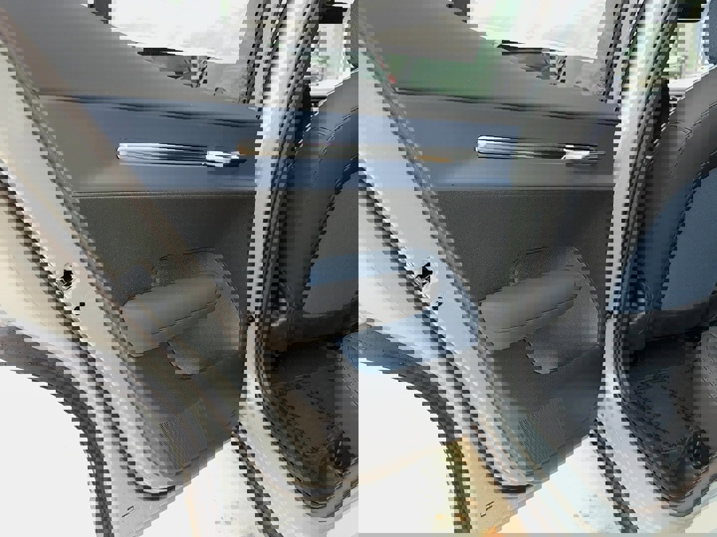 New 2026 Volvo EX30 Ultra image 14