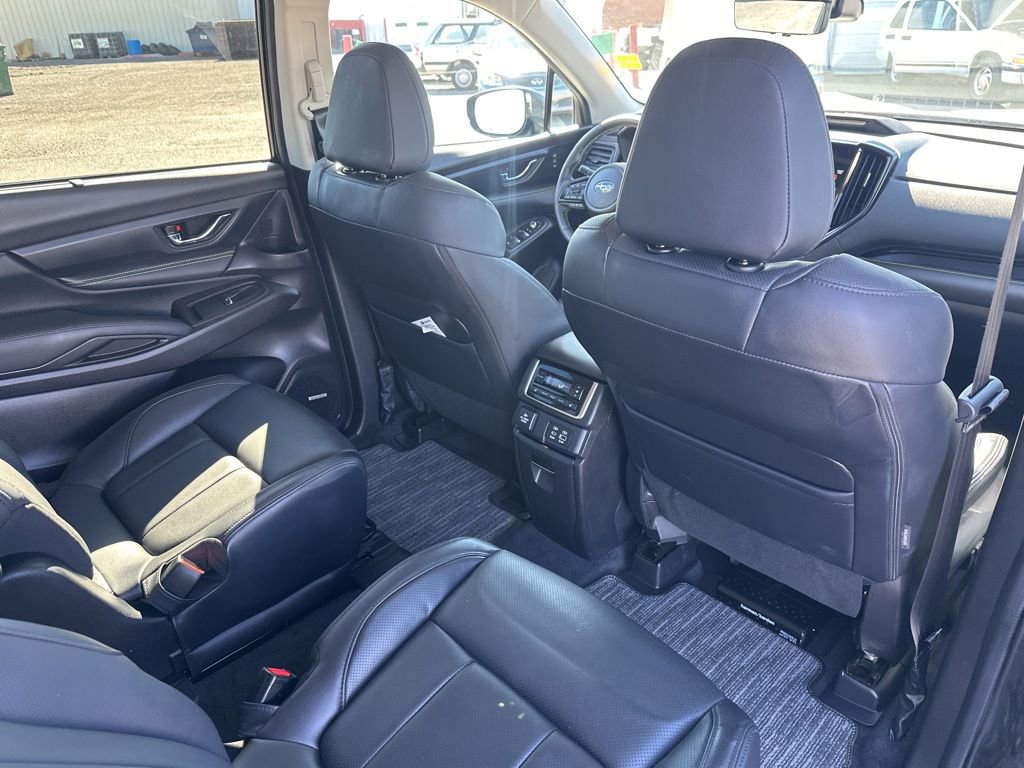Used 2025 Subaru Ascent Bronze Edition image 15