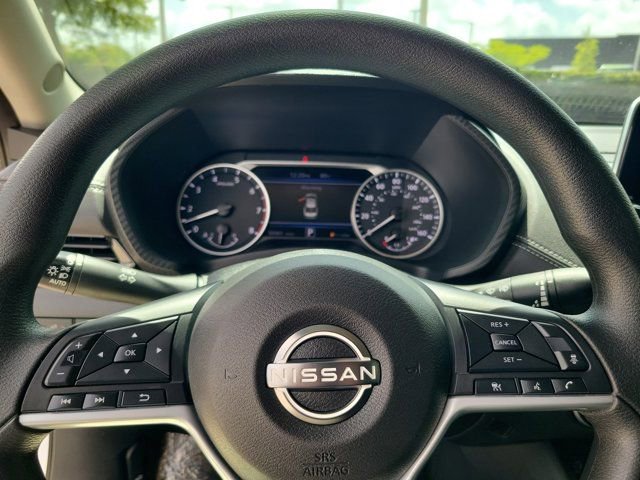 Used 2024 Nissan Sentra SV image 21