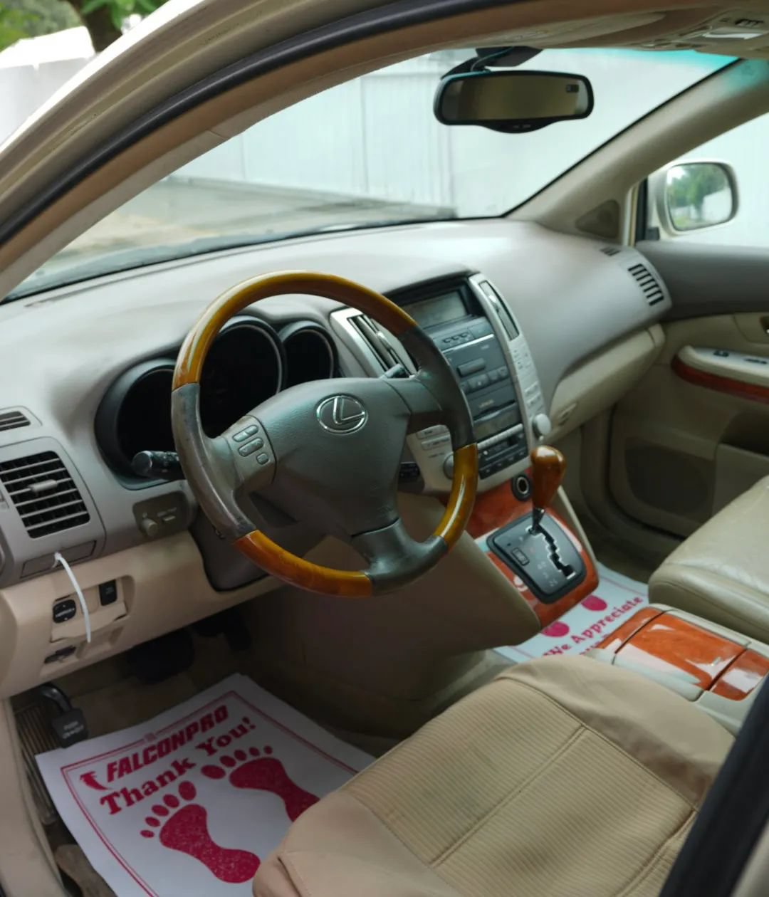 Used 2004 Lexus RX 330 w/ Premium Pkg FWD image 8
