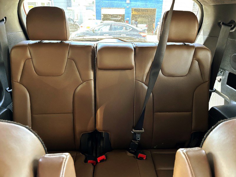 Used 2021 Kia Telluride SX w/ SX Prestige Package image 33