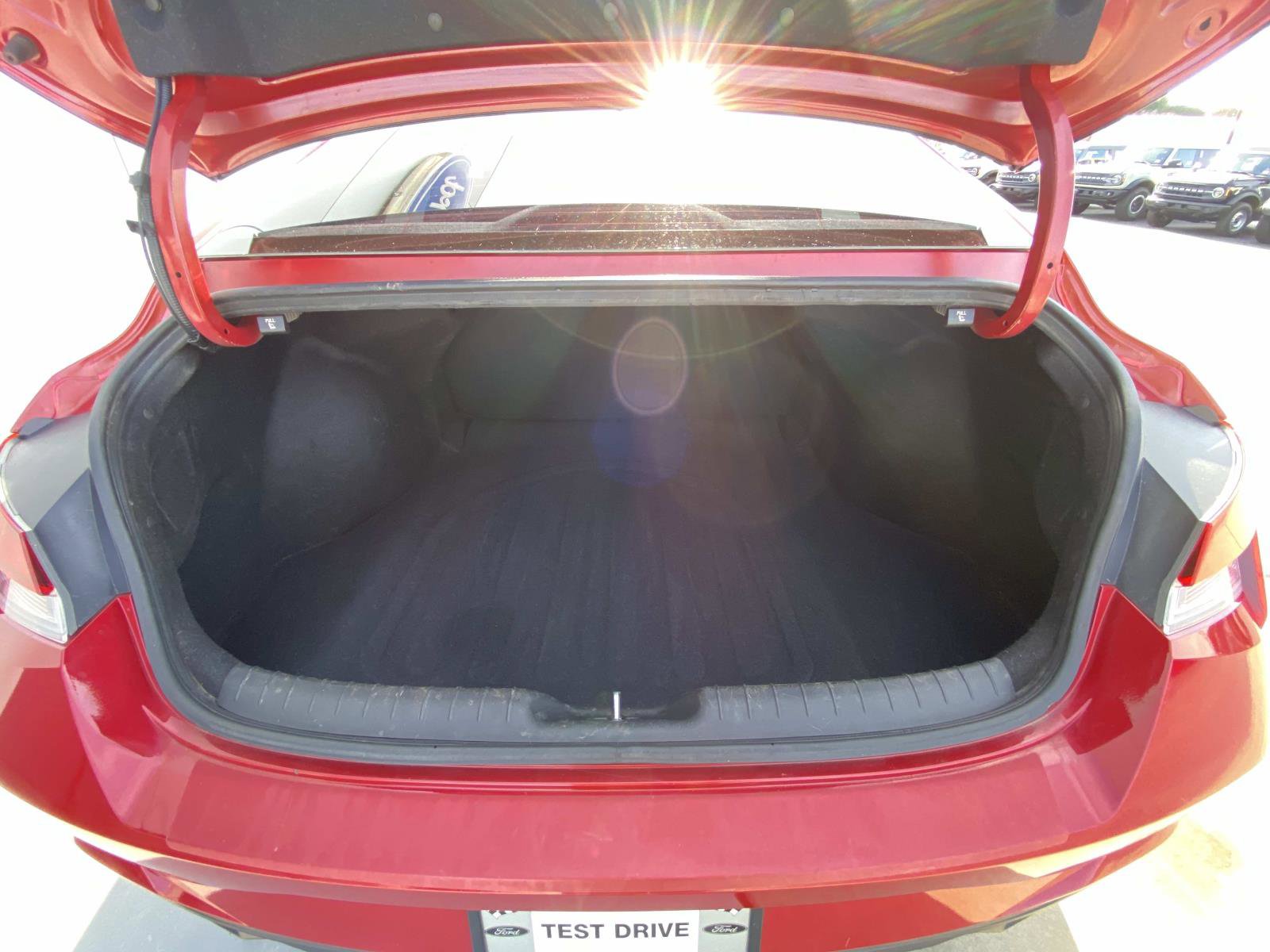 Used 2022 Hyundai Elantra SEL w/ Convenience Package image 7