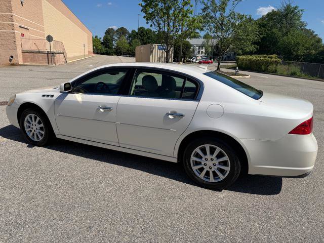 Used 2011 Buick Lucerne CXL FWD image 5