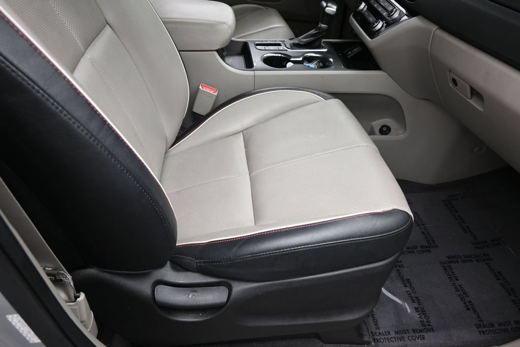 Used 2021 Kia Sedona EX FWD image 44