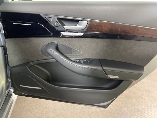 Used 2018 Audi A8 L 4.0T w/ Executive Package AWD/4WD image 14
