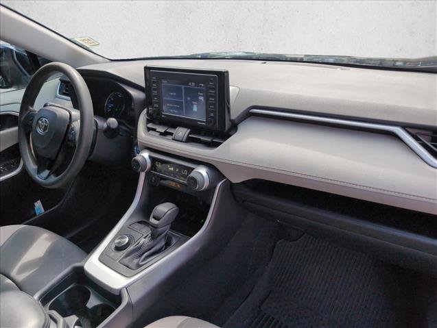 Used 2021 Toyota RAV4 XLE AWD/4WD image 27