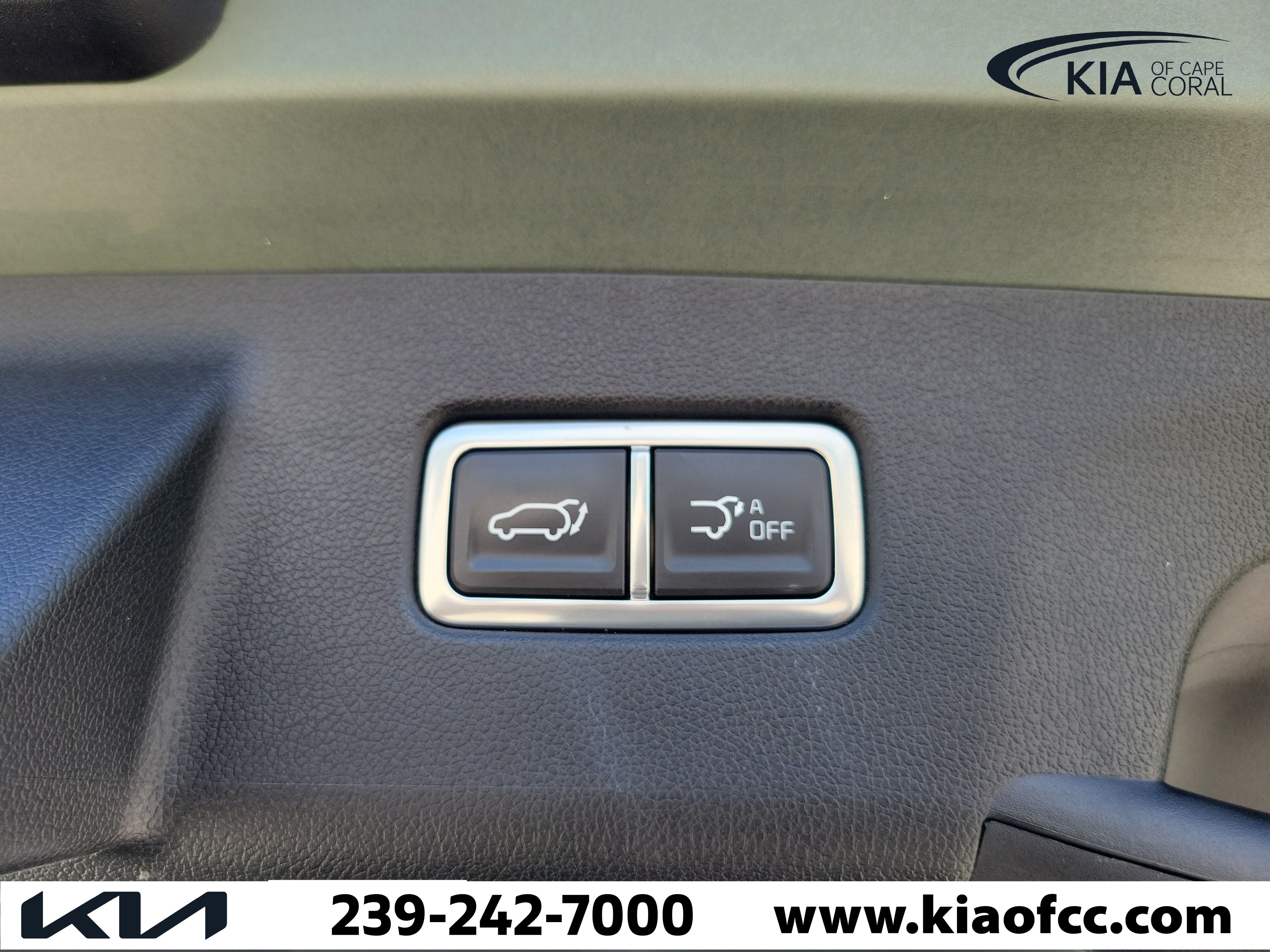 Certified 2024 Kia Sorento X-Line EX AWD/4WD image 12