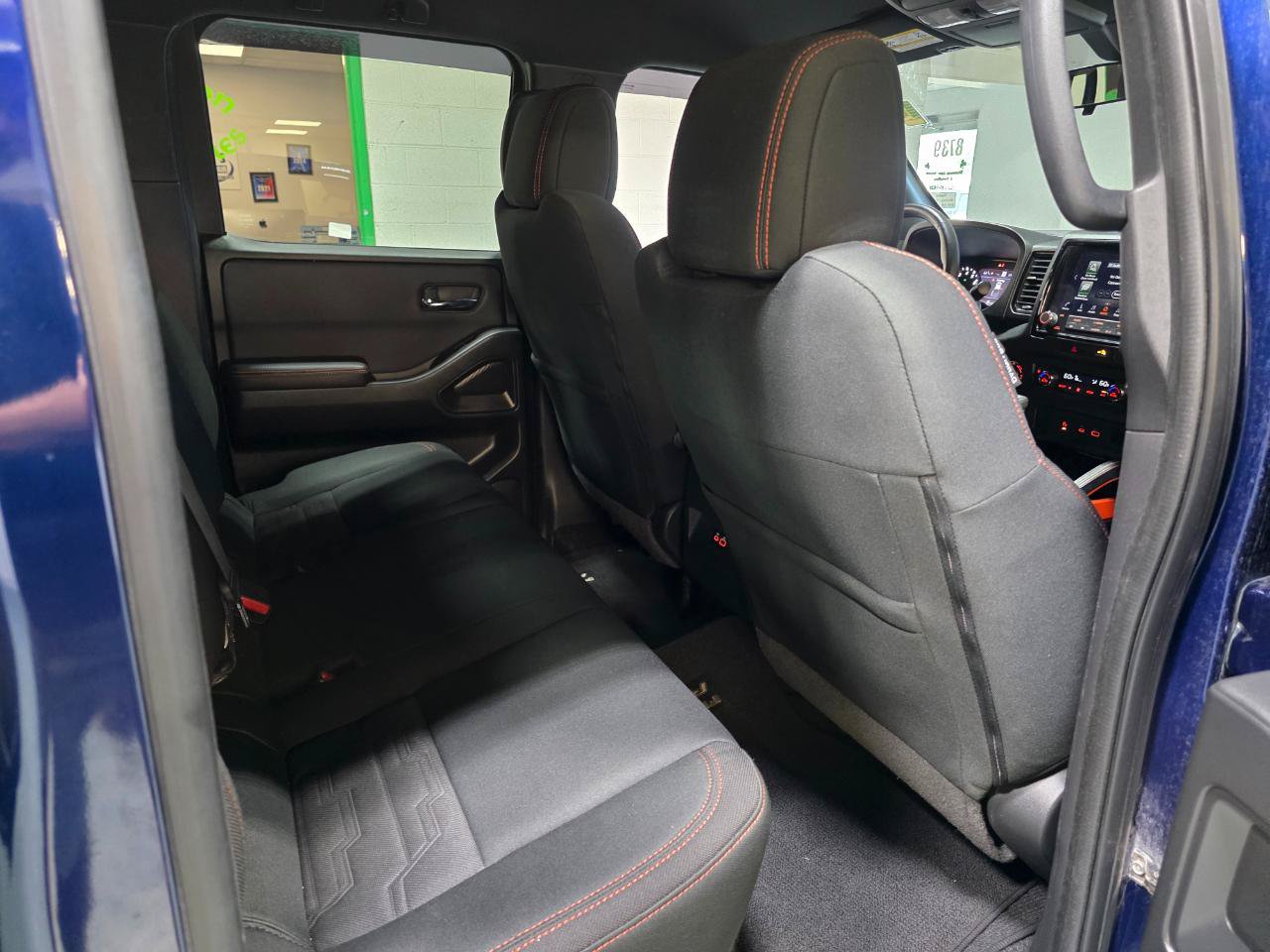 Used 2022 Nissan Frontier PRO-4X w/ Technology Package AWD/4WD image 22