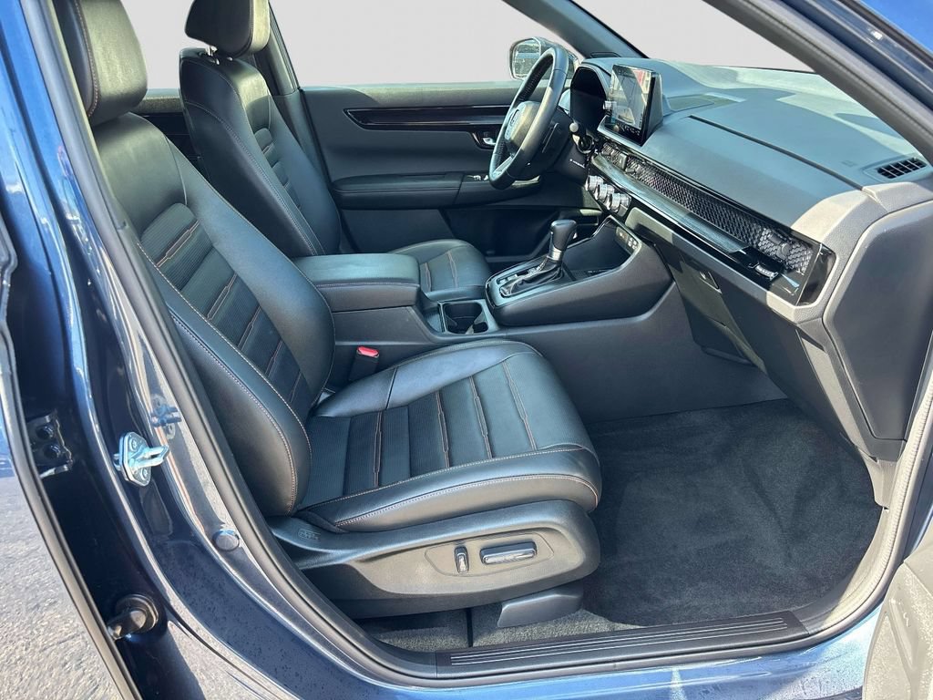 Used 2025 Honda CR-V Sport Touring image 19