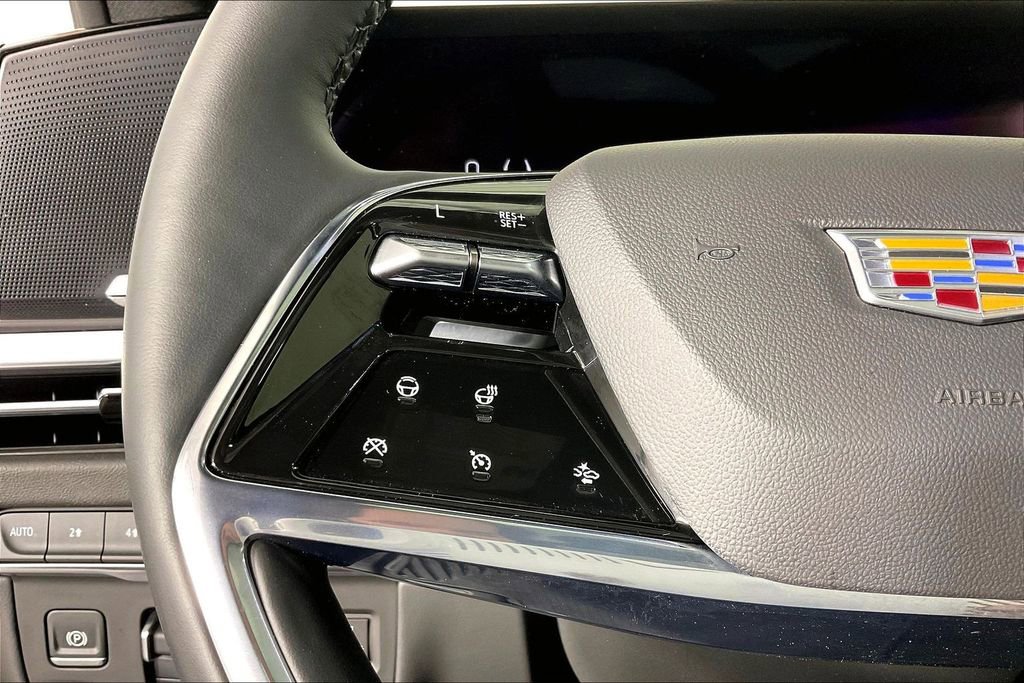 Used 2025 Cadillac Escalade Sport w/ Touring Package image 27