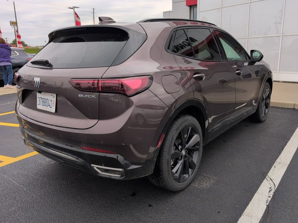 Used 2024 Buick Envision Sport Touring AWD/4WD image 7